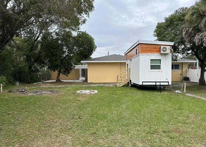 Tiny Home In Downtown St Pete